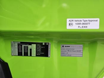 S730 V8 6x4 / FULL AIR / RETARDER